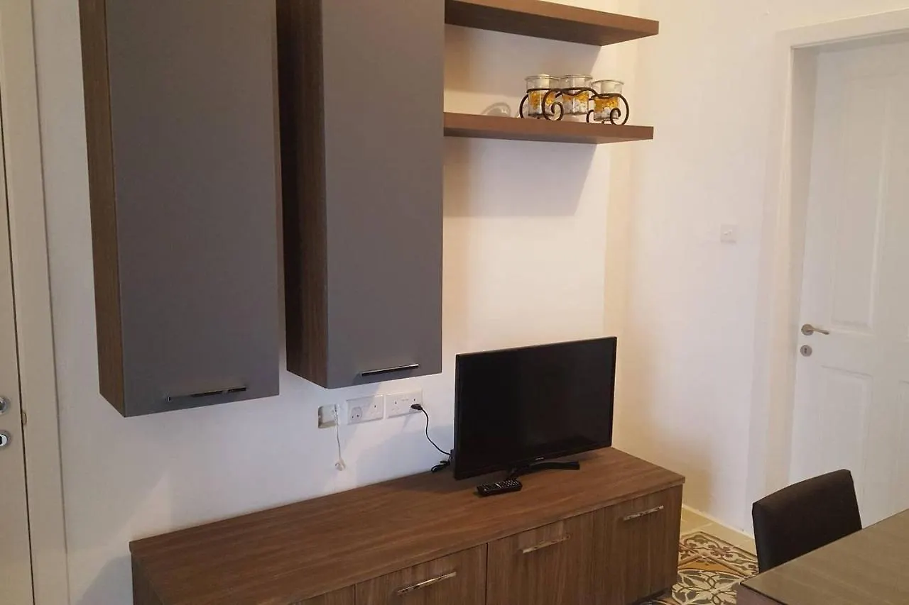 Traditional Maltese Townhouse Zejtun Holiday home