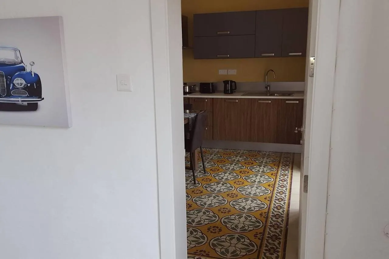 Traditional Maltese Townhouse Zejtun 0*,  Malta